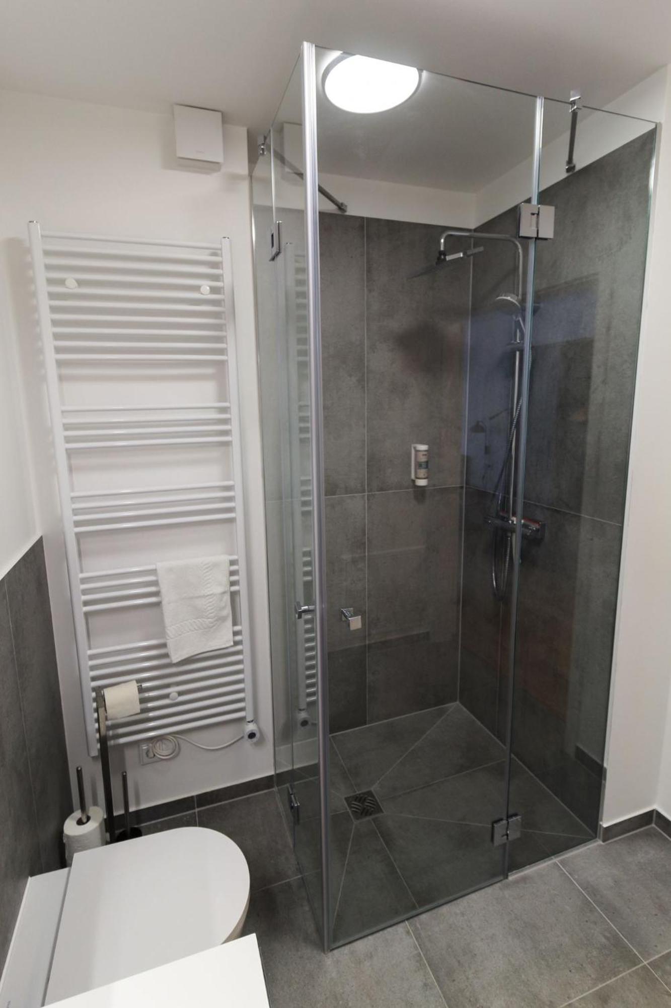 Helios Berlin Apartments מראה חיצוני תמונה