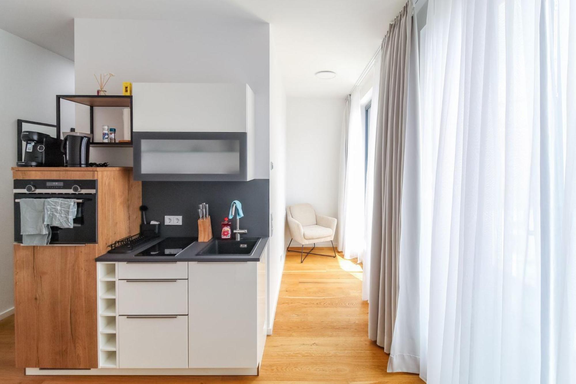 Helios Berlin Apartments מראה חיצוני תמונה
